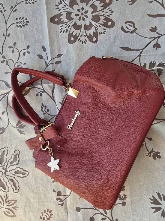 Handbags - Elegant Women's Burgundy Tote Bag